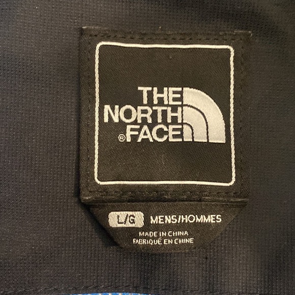The North Face Jacket BRAND NEW - Picture 4 of 6